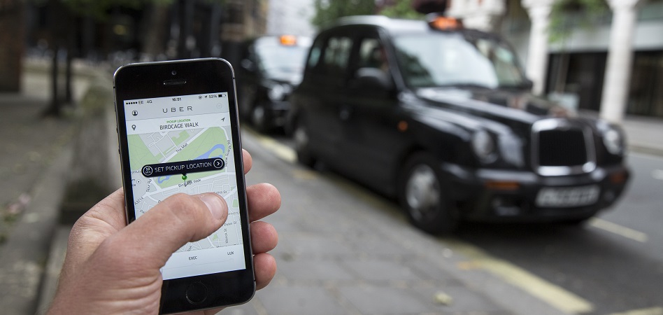 Uber prepara una flota de coches eléctrico para el nuevo plan de transporte de Londres